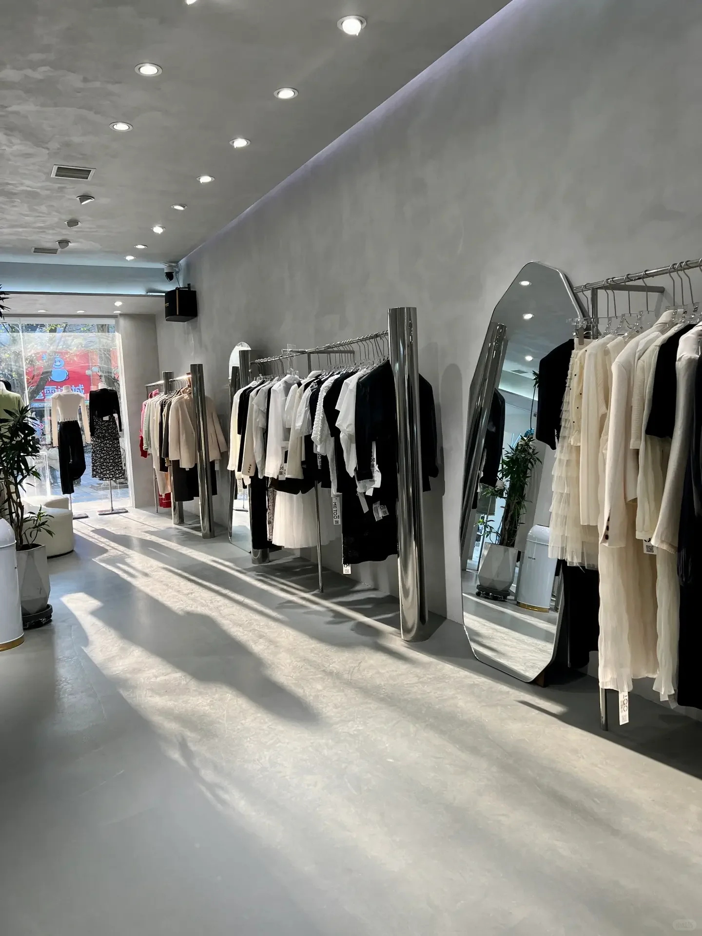打扮店肆摆设，，，，，装修_1_婉迩_来自小红书网页版_看图王.jpg
