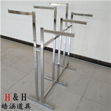 六臂